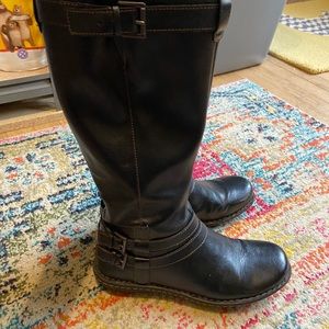 B.o.c tall black leather boots-EUC